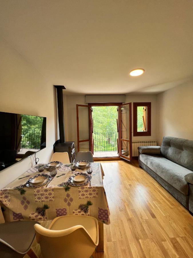 Apartament El Mirador De Cerler Benasque Zewnętrze zdjęcie